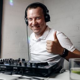 DJ Hot Maker Official