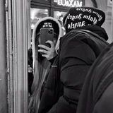 ᴛʀᴀᴄᴋ ᴍᴜᴢ