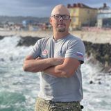 Юрий Куров:  Revolution Travel
