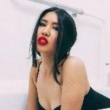 Девочка Колбаса