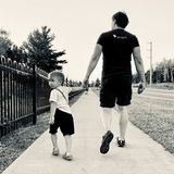 Папа, пошли в Канаду!