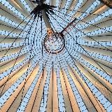 Крошка Берлинской Стены